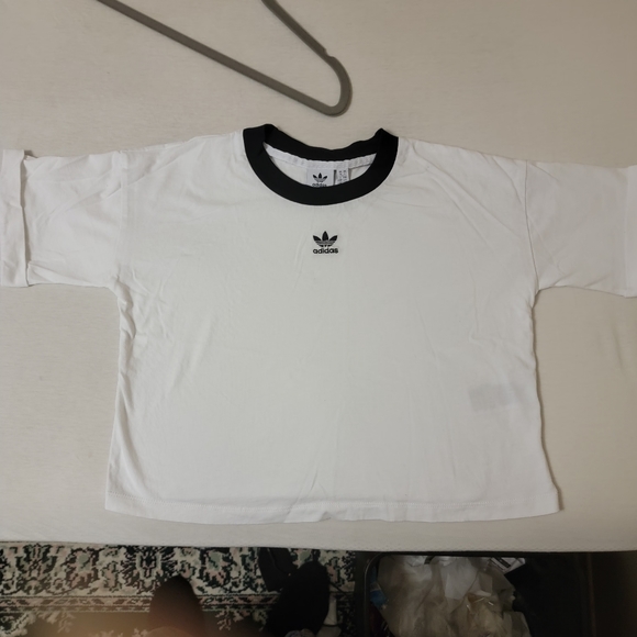 Adidas | crop top, nwt - Picture 1 of 3